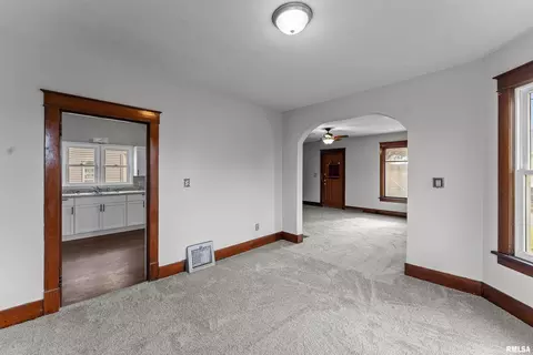 Living - 1703 18th Ave, Moline, IL 61265 photo 3 of 4