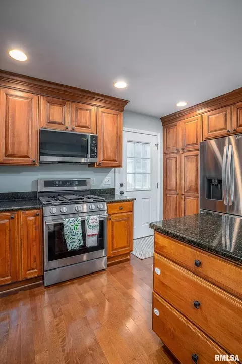 2636 12th St, Moline, IL 61265 photo 9