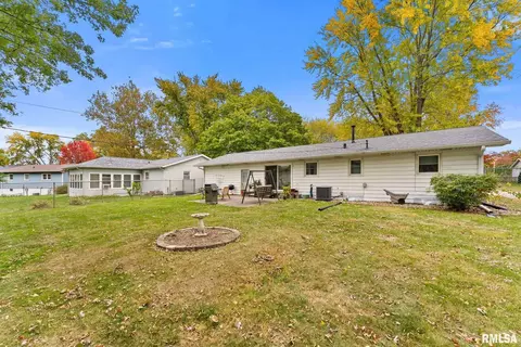 612 12th St, Silvis, IL 61282 photo 24