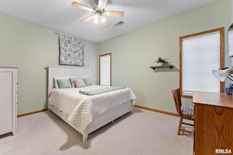 Bedroom - 16 Cherry Hill Ct #16, Hampton, IL 61256 photo 1 of 3