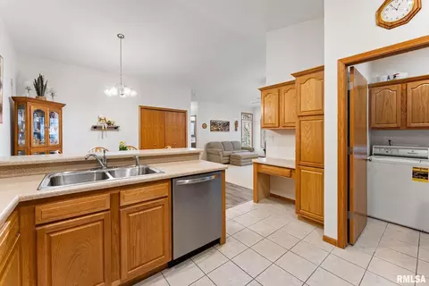 Other - 16 Cherry Hill Ct #16, Hampton, IL 61256 photo 4 of 5