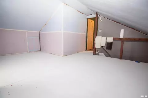 Bedroom - 201 N 1st St, Alpha, IL 61413 photo 7 of 8