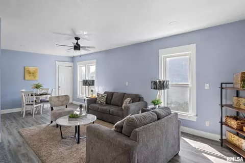 2410 18th Ave, Moline, IL 61265 photo 8