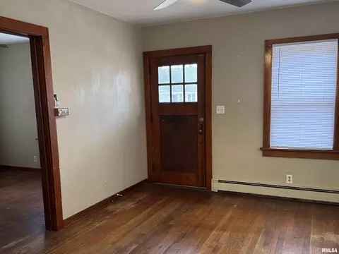 Entry Way - 1639 33rd St, Moline, IL 61265 photo 1 of 3