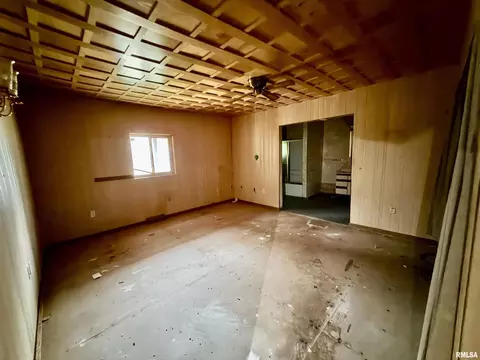 301 11th St, Keithsburg, IL 61442 photo 8