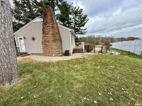 2003 19th St, Moline, IL 61265 photo 28