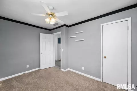 3707 15th St #D, Moline, IL 61265 photo 9