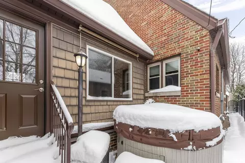 2434 29th St, Moline, IL 61265 photo 33