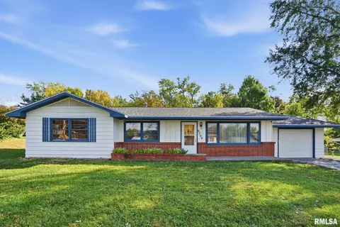 6209 Fair Ave, Davenport, IA 52806