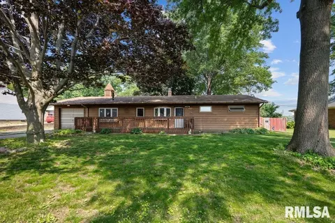 6127 Fair Ave, Davenport, IA 52806
