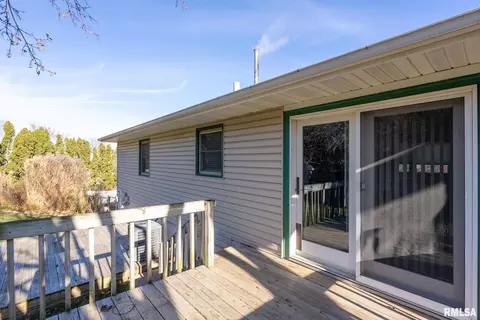 4 Manor Ct, Eldridge, IA 52748 photo 25