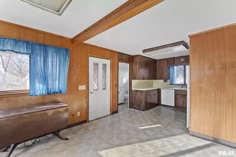 Other - 2709 16th St, Moline, IL 61265 photo 5 of 7
