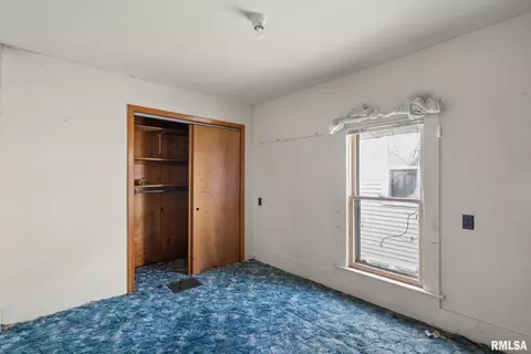 Bedroom - 2709 16th St, Moline, IL 61265 photo 7 of 7
