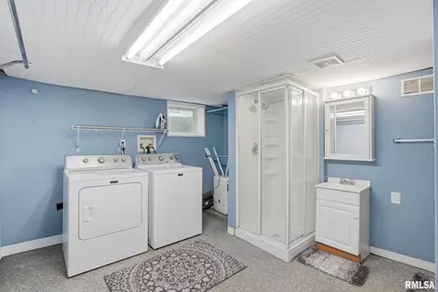 415 23rd Ave, Moline, IL 61265 photo 22