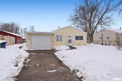 2232 N Nevada Ave, Davenport, IA 52804