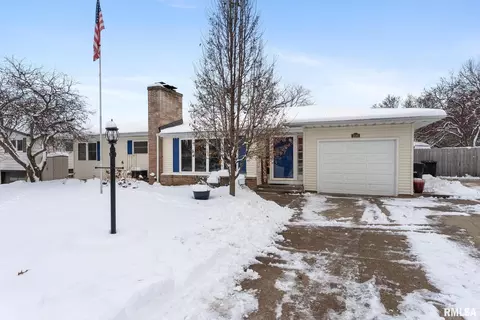 2530 37th Ave, Rock Island, IL 61201