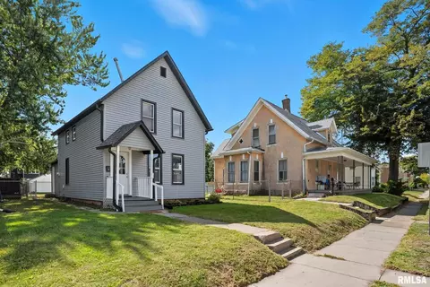 1416 17th Ave, Moline, IL 61265