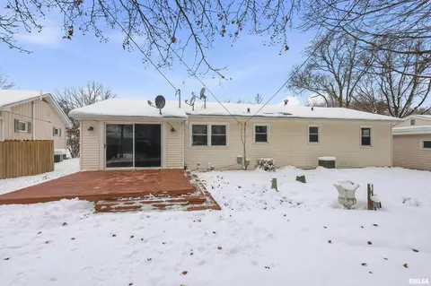 1840 37th St, Moline, IL 61265 photo 36