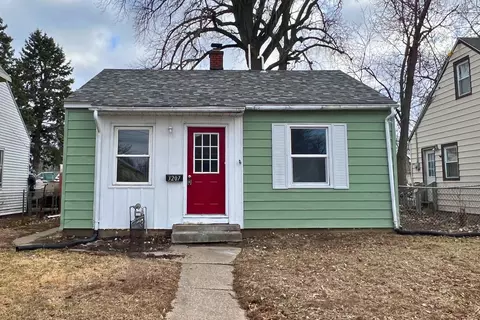 3207 Homestead Ave, Davenport, IA 52802