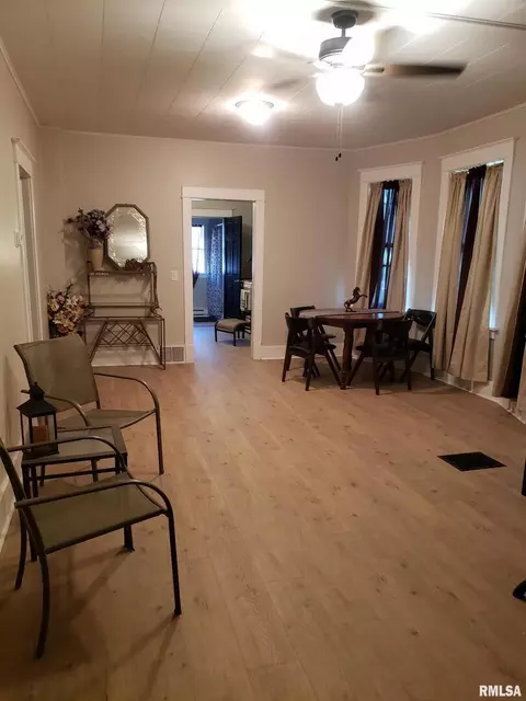 Other - 212 44th St, Moline, IL 61265 photo 1 of 11