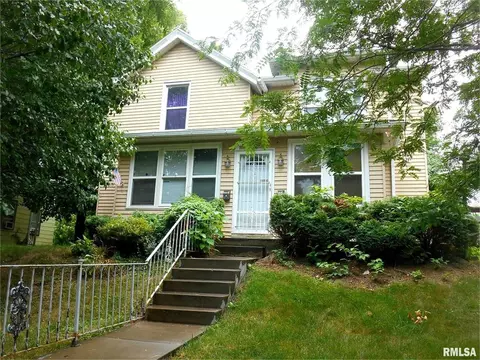415 E 7th St, Davenport, IA 52803