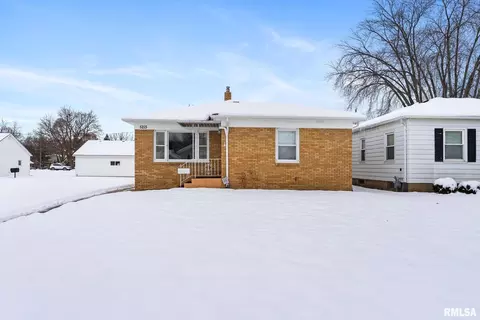 5215 11th Ave, Moline, IL 61265 photo 2