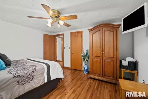107 Orchard Ct, Silvis, IL 61282 photo 13