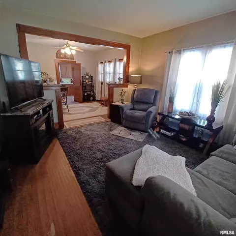 1208 Pine St, Kewanee, IL 61443 photo 11