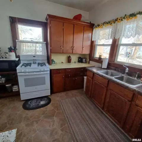 1208 Pine St, Kewanee, IL 61443 photo 26