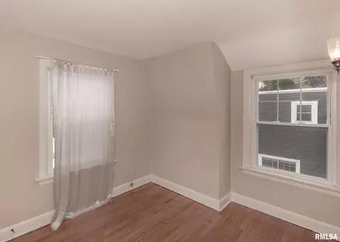 Bedroom - 2416 12th St, Moline, IL 61265 photo 4 of 10