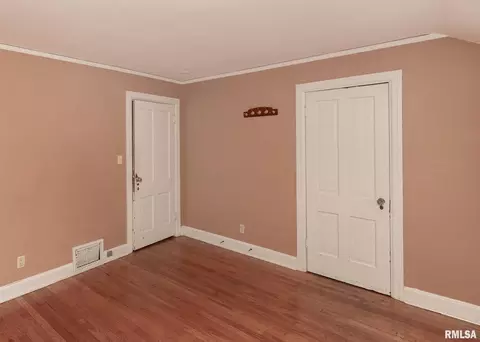 Bedroom - 2416 12th St, Moline, IL 61265 photo 10 of 10