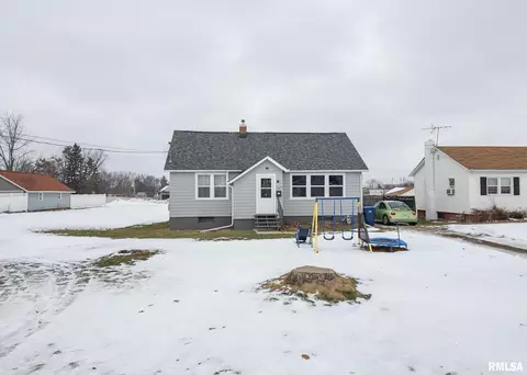 116 W Garfield St, Kewanee, IL 61443