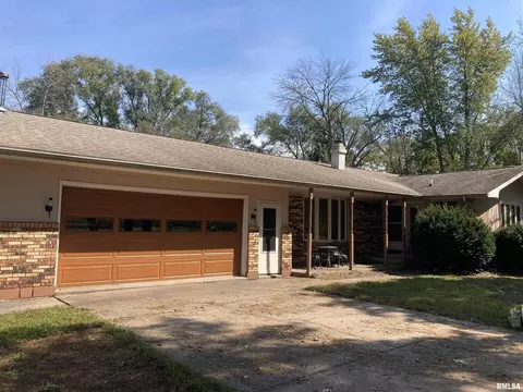 28597 Ropp Rd, Geneseo, IL 61254