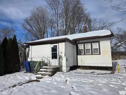 722 Main Ave, Clinton, IA 52732