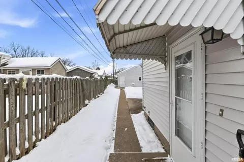 Other - 1508 32nd St, Moline, IL 61265 photo 10 of 12
