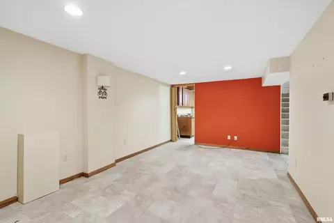 Other - 1508 32nd St, Moline, IL 61265 photo 5 of 12