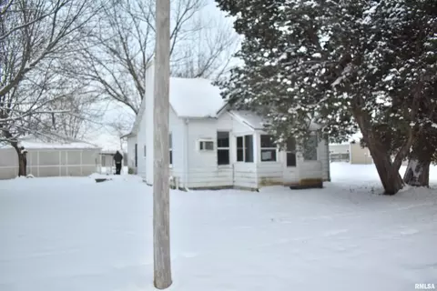 200 1st Ave, Sherrard, IL 61281