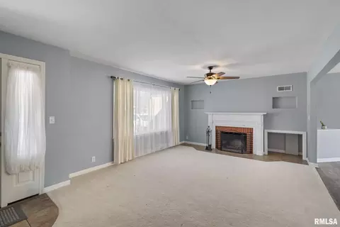 622 53rd St, Moline, IL 61265 photo 7