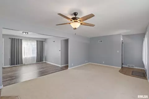 622 53rd St, Moline, IL 61265 photo 11