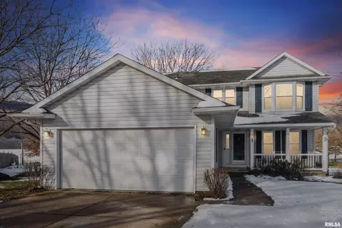 53 W Rose Ct, Geneseo, IL 61254