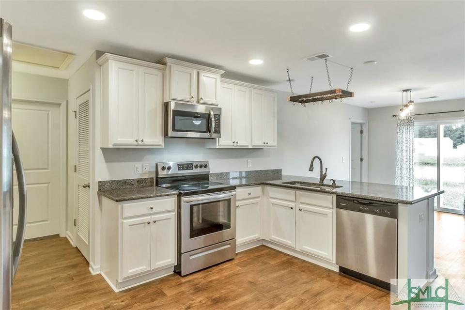  226 Bellflower Cir, Guyton, GA 31312 photo 3