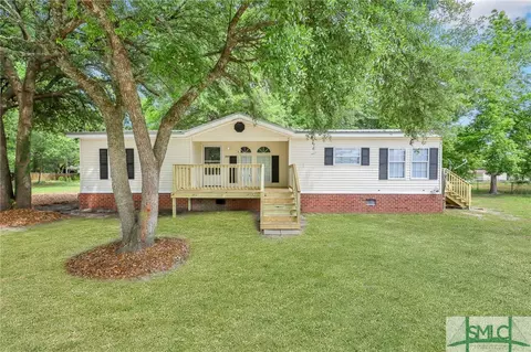 502 Red Bird Dr, Springfield, GA 31329 photo 1