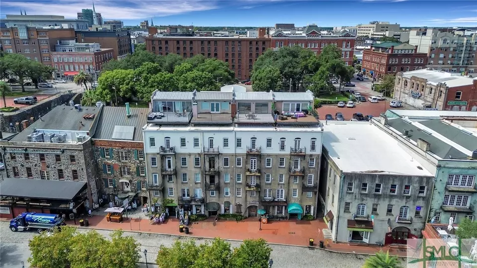 212 W Bay St, Savannah, GA 31401 50 Photos Movoto