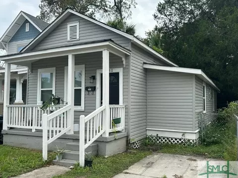 731 E 38th St, Savannah, GA 31401