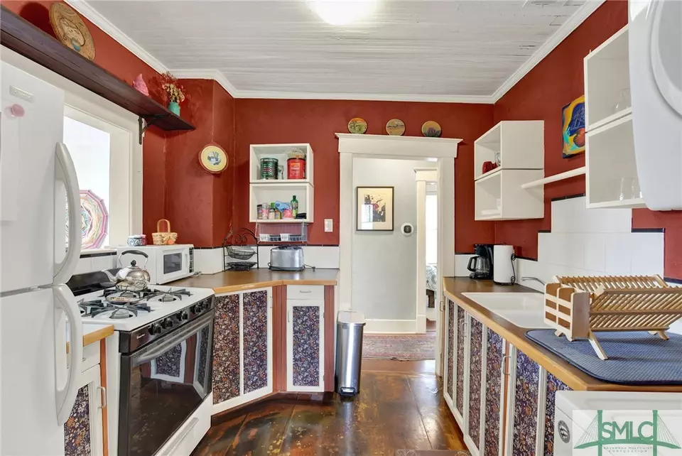 Kitchen - 1321 Jefferson St, Savannah, GA 31401 photo 6 of 6
