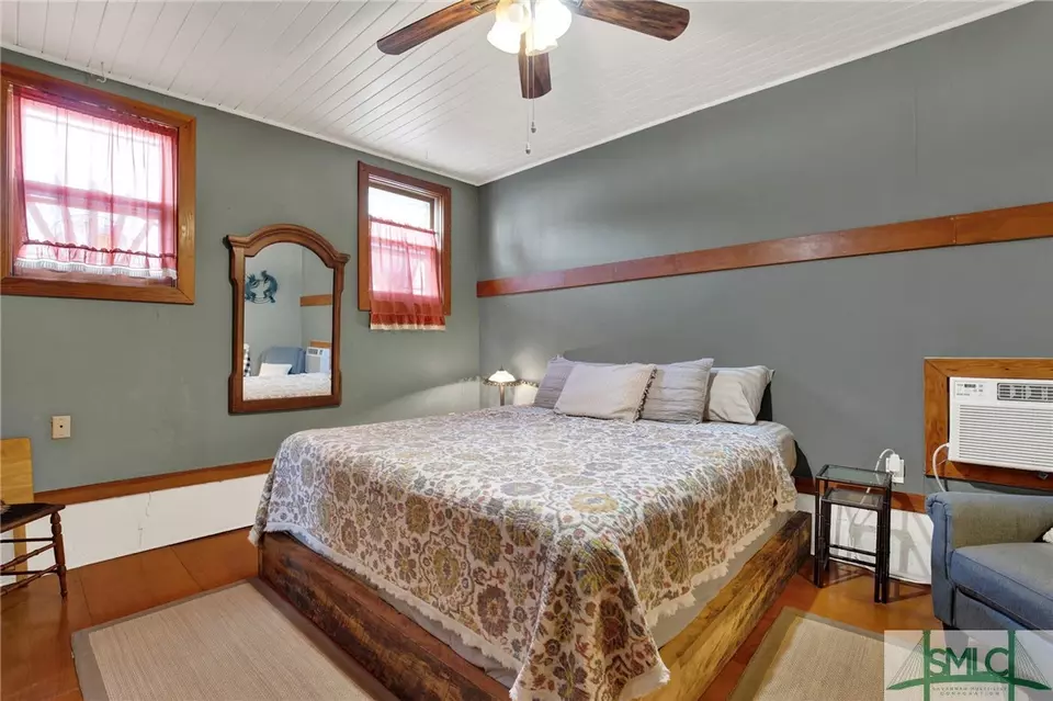Bedroom - 1321 Jefferson St, Savannah, GA 31401 photo 3 of 8