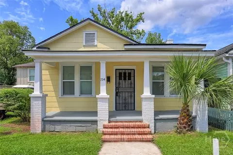 734 E 38th St, Savannah, GA 31401 photo 1