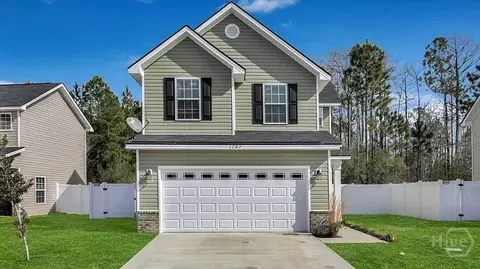 1207 Cypress Fall Cir, Hinesville, GA 31313