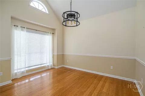 Living - 5 Settlers Pt, Savannah, GA 31406 photo 1 of 3