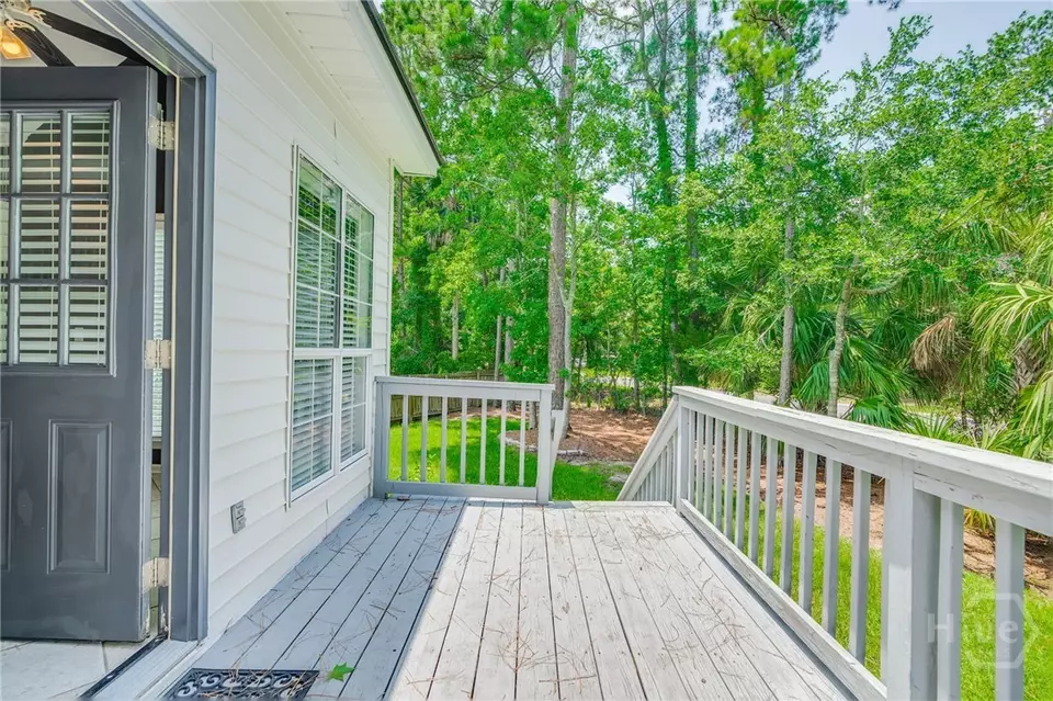 Exterior - 5 Settlers Pt, Savannah, GA 31406 photo 6 of 8